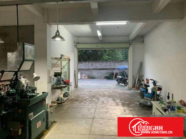 白沙新出一楼带装修580平方米厂房出租