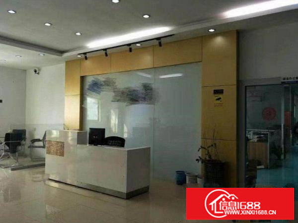 龙岗区坂田二楼1200平方招租，公摊小