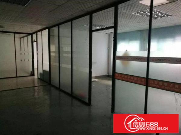 龙岗中心城附近原房东独院3300平米带装修