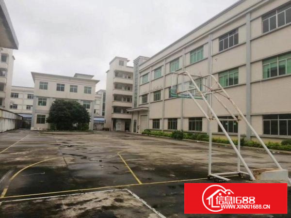 平湖富民工业区附近芳坑路独院厂房出租3000平方