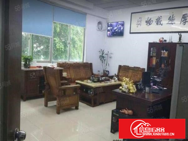 谢坑高速出口附近新出原房东楼上1400平（可做电池）