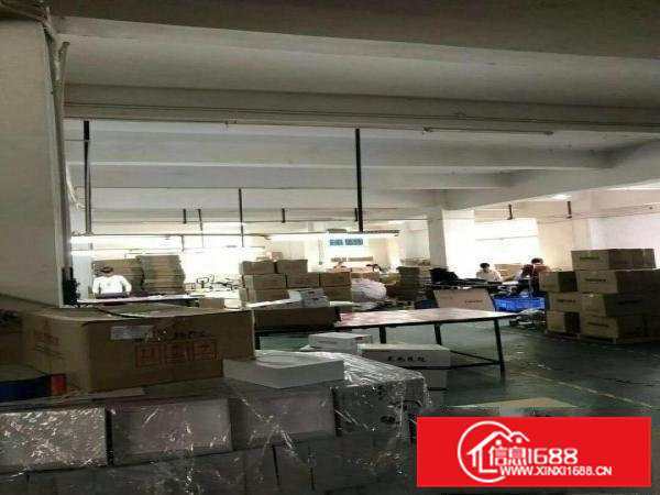 凤岗大型工业园3楼1400平方带水电装修招租