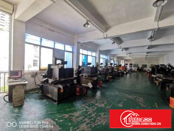 沙井西环路沙三帝堂路2楼500平带装修有吊机口无基本电费