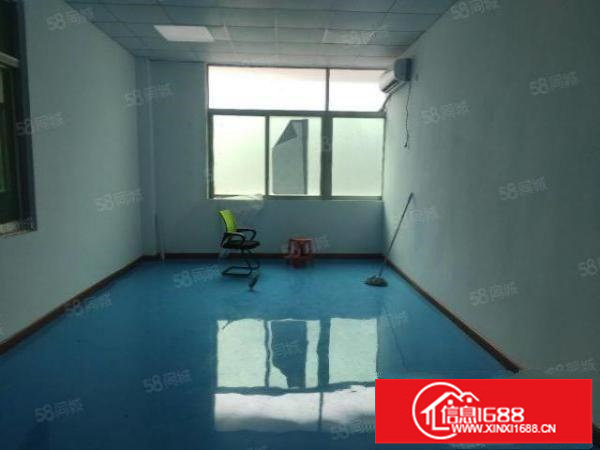 龙岗宝龙精装修厂房出租2楼1800平，红本工业园标准厂房转租