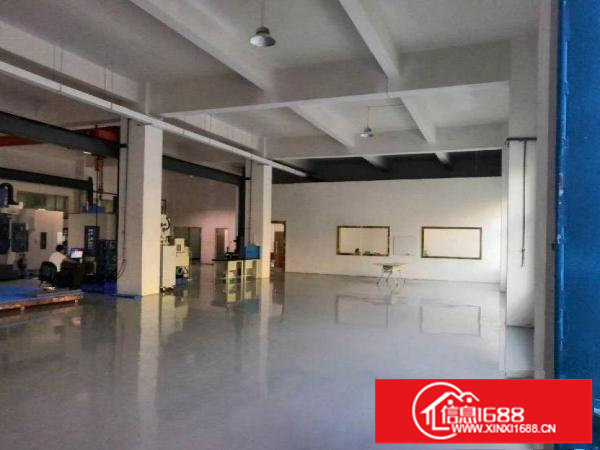 龙岗区坪地出租一楼500平方厂房全新地坪漆办公室装修