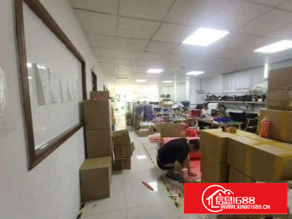 西乡固戍地铁口仓库350平米