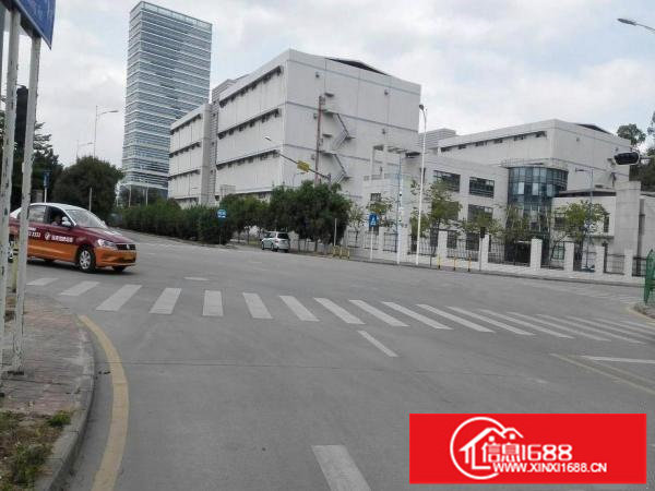 紧靠地铁囗，花园式厂园招租