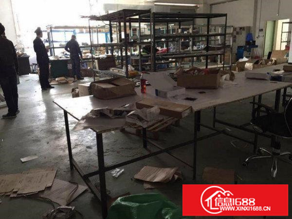 出租龙岗区四联社区楼上600平方带装修无转让费