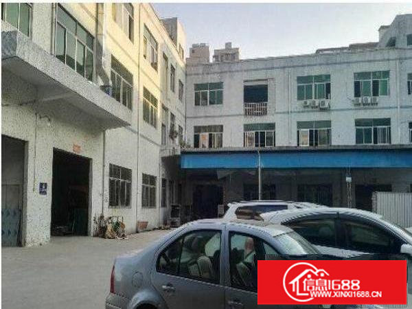 布吉松元头工业区楼上带现成装修厂房出租800平方