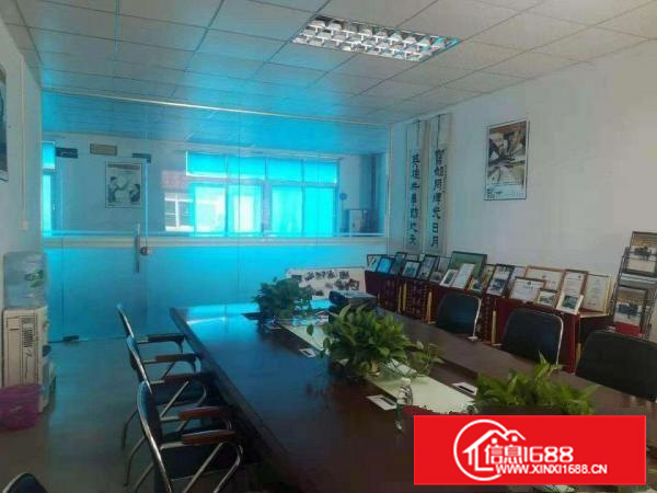 临界深圳长安新安大桥旁600平厂房出租电子五金交通