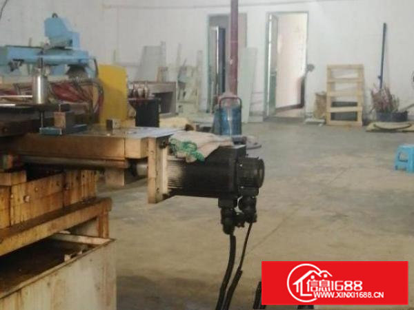 工厂院内，现车间出租