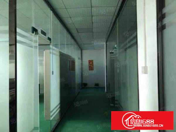 凤岗金凤凰工业区新出楼上厂房1500平带现成装修