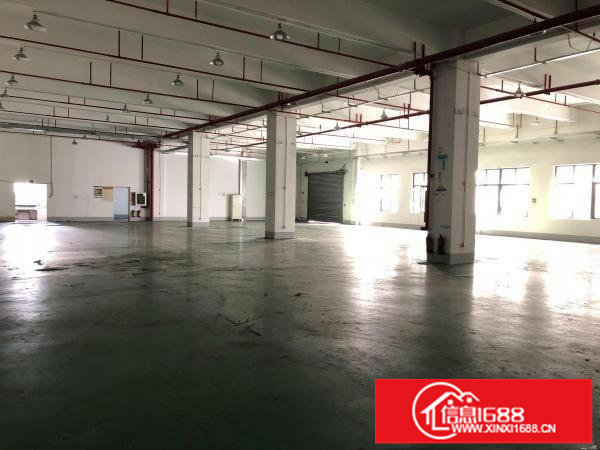 布吉长龙下水径文博宫厂房1300平米可做服装加工等