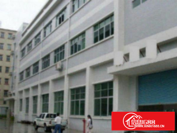 标准厂房1000平方带办公室装修高速路口附近，适合行业电子