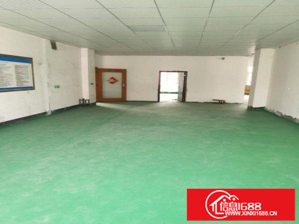 横岗永湖地铁站新出700平方带装修厂房出租