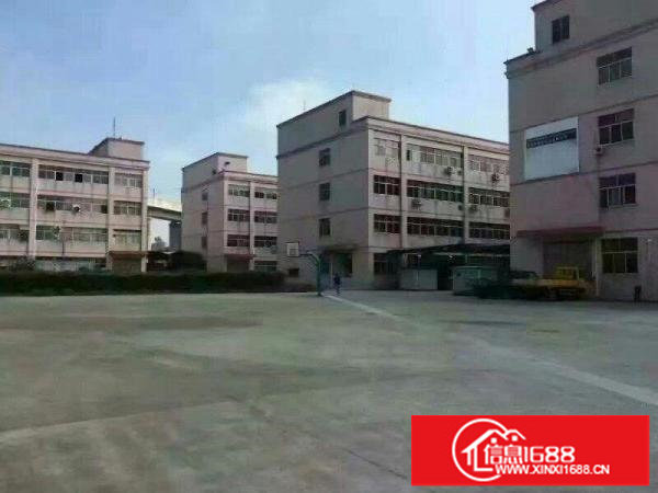 平湖鹅公岭凤门工业园一楼1000平米原房东直租