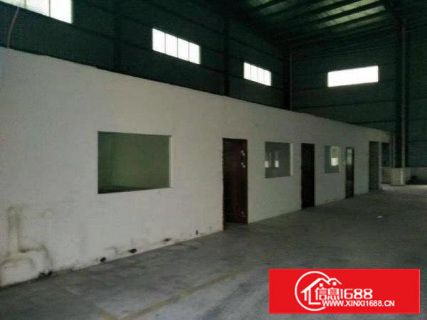 钢构独院出租3250平方滴水7米