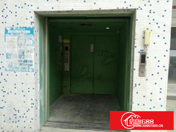 找人合租一层厂房100平起，可分租