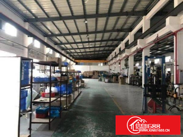 高速口附近钢构厂房出租，2600平方带装修、办公室