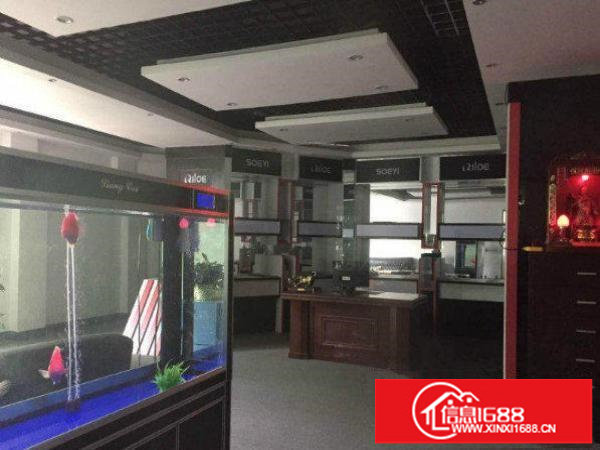 出租龙岗区龙西经典单一层标准厂房700平方高6.5米精装修