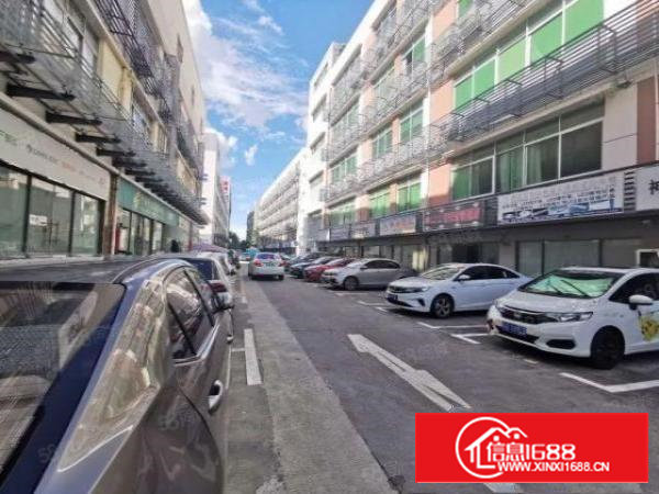 （塘头第三工业园）楼上新出靓房200平，独立户型，价格便宜。