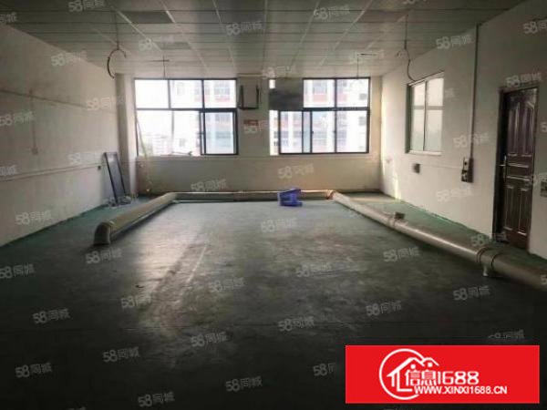 桥头石水口村楼上220平方厂房招租，水电齐全