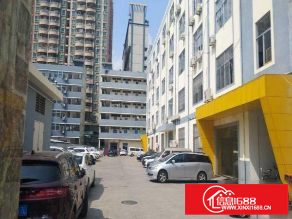 横岗地铁站附近楼上带装修厂房出租