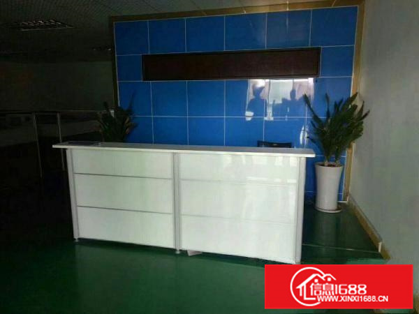 现成装修，惠阳秋长主干道边3楼550平米