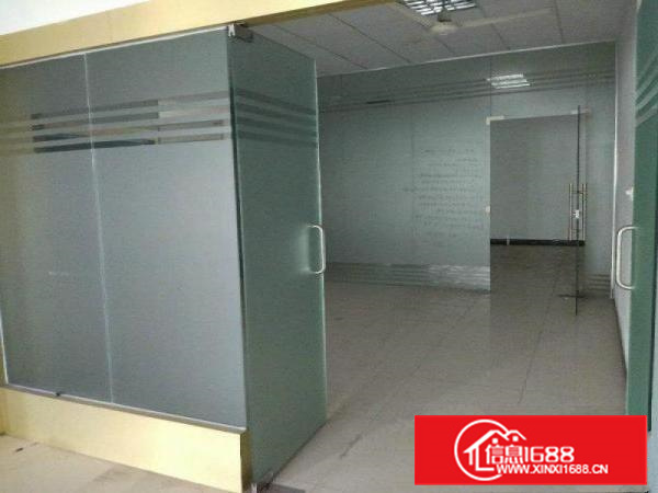 沙头楼上1800平厂房招租可办公有货梯交通方便