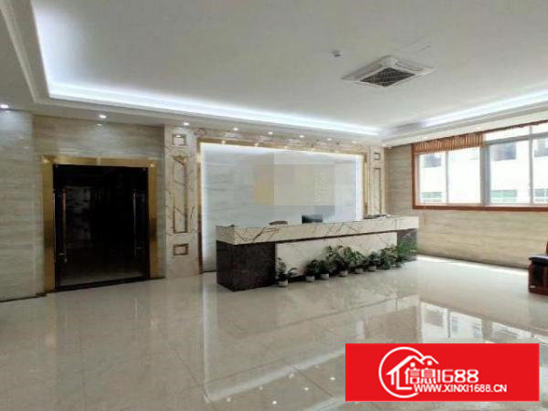 沙井》大王山新出楼上1500平方无尘车间厂房