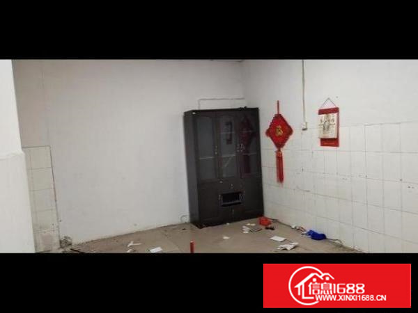 本公寓有厂房，仓库出租