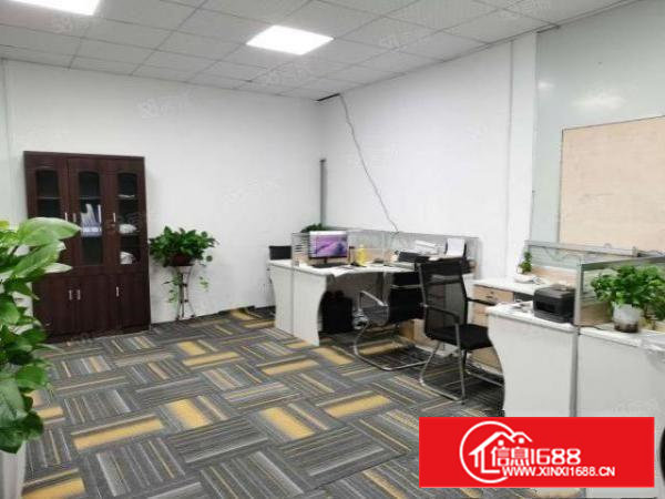 石岩罗租楼上700平精装修无公摊厂房出租