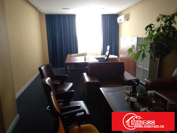 东莞市石排镇向西钢结构厂房面积1000平方，电100千瓦