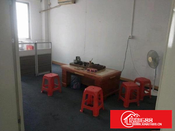 石鼓一楼150带装修出租