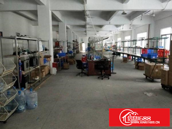 出租龙岗区平湖楼上1400平米带装修厂房