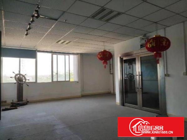 沙井沙三松福大道边上，楼上1600平带装修，前台办公室，