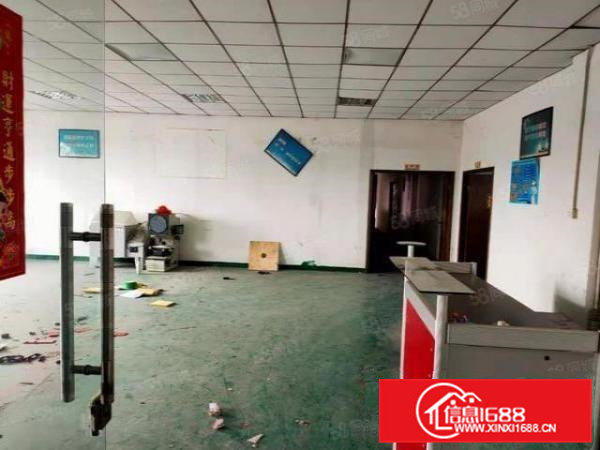 怀德村委厂房出租1800平米！租就另送铁皮厂房！