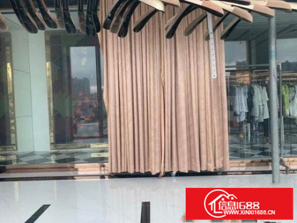 龙岗区横岗地铁站附近一楼现成精装服装展厅680平米招租