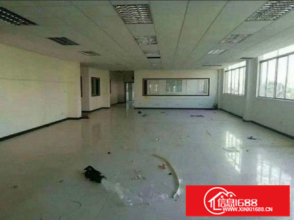北栅空出850平楼上带装修厂房出租-长安厦边厂房