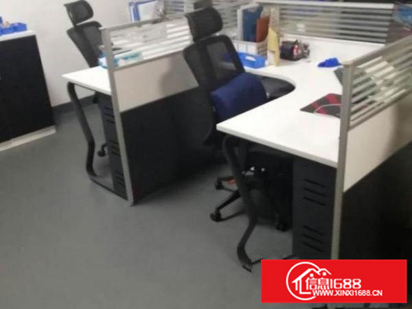 出租龙华大浪一楼整租1300平方，价格可谈