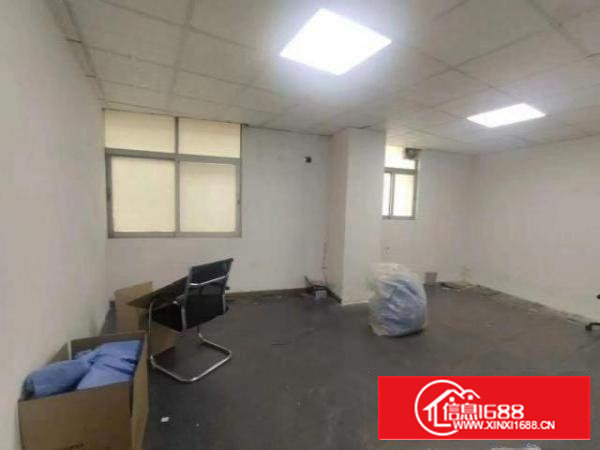 西乡固戍地铁口仓库350平米