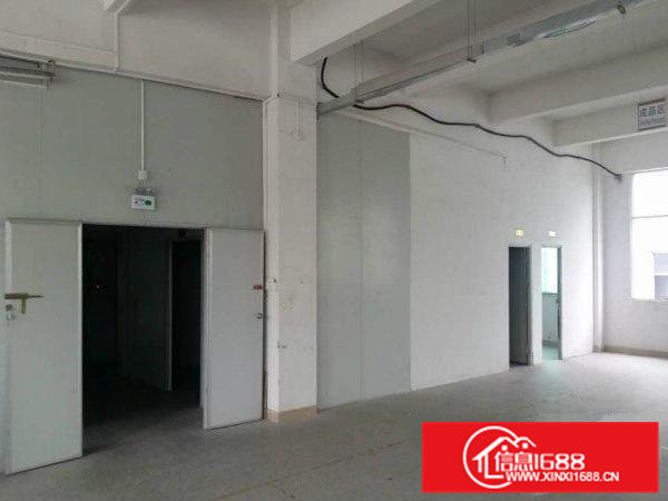 东莞凤岗镇中心绿色厂房出租800平方，有3吨电梯