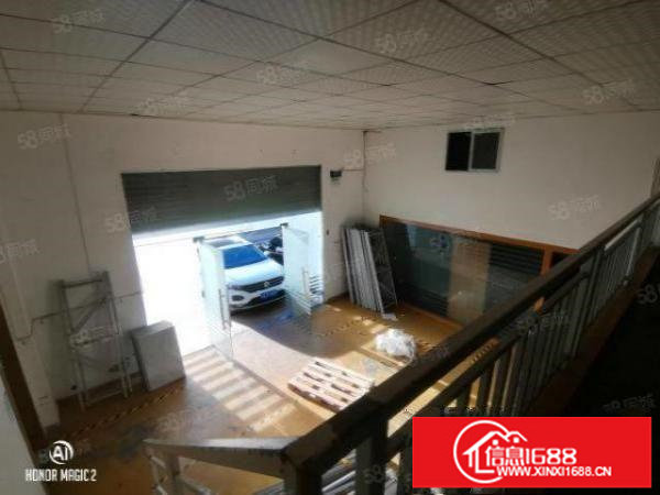 一楼！坂田地铁站旁一楼780平厂房出租，带阁楼水电齐全