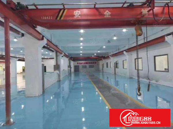 横沥镇三江工业区原房东分租标准厂房一楼500平带10吨航车！