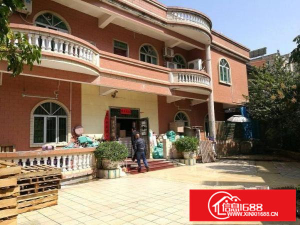 常平精品小独院1~2F1100平米，空地500平米