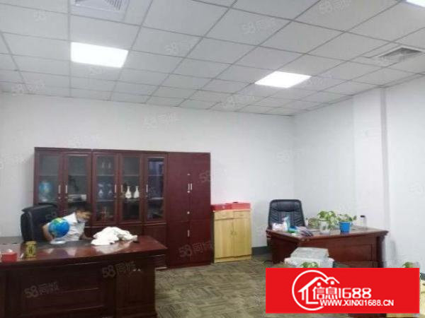 塘尾楼上370平精装修厂房