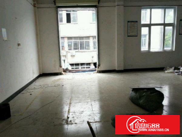 出租龙岗区坪地楼上厂房1000平米