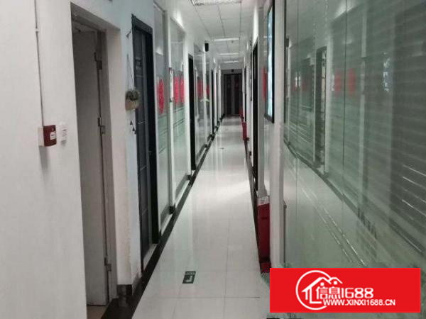 横岗六约塘坑地铁站附近独门独院厂房4400平方招租