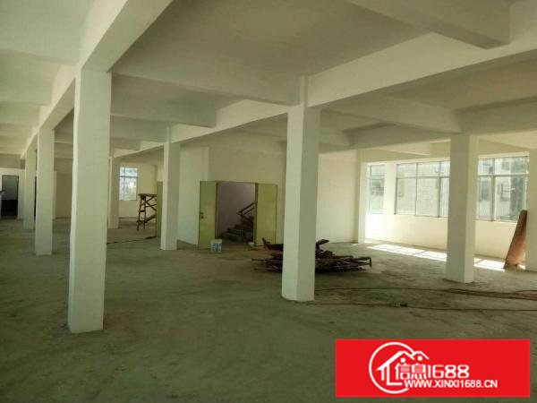 坪地便宜原房东400平米厂房横空出世，租金7块