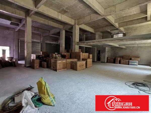 大岭山主干道附近一楼300平原房东厂房出租